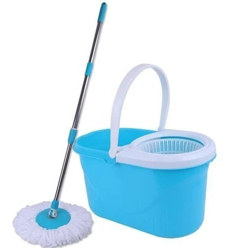 Cleaning plastic Spin Mop Bucket